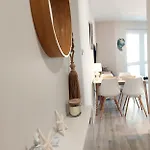 Morze Sztuki Ii, Apartament Jantar