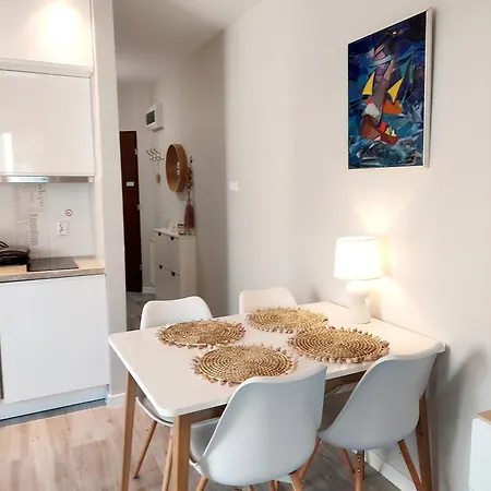 Morze Sztuki Ii, アパート ヤンタル