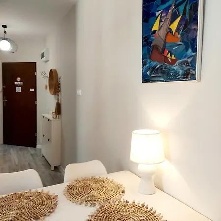 Morze Sztuki Ii, アパート *