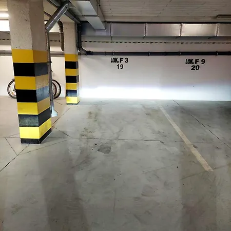 アパート Morze Sztuki Ii, *