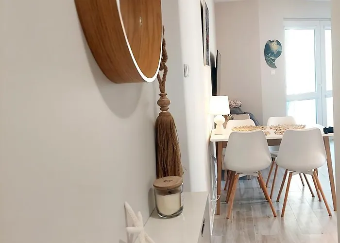 Morze Sztuki Ii, Апартаменты Янтар