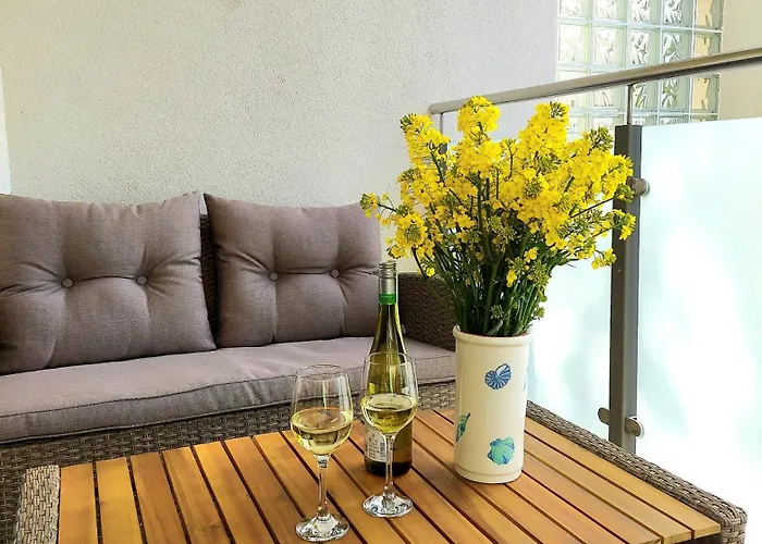 Morze Sztuki Ii, * Янтар